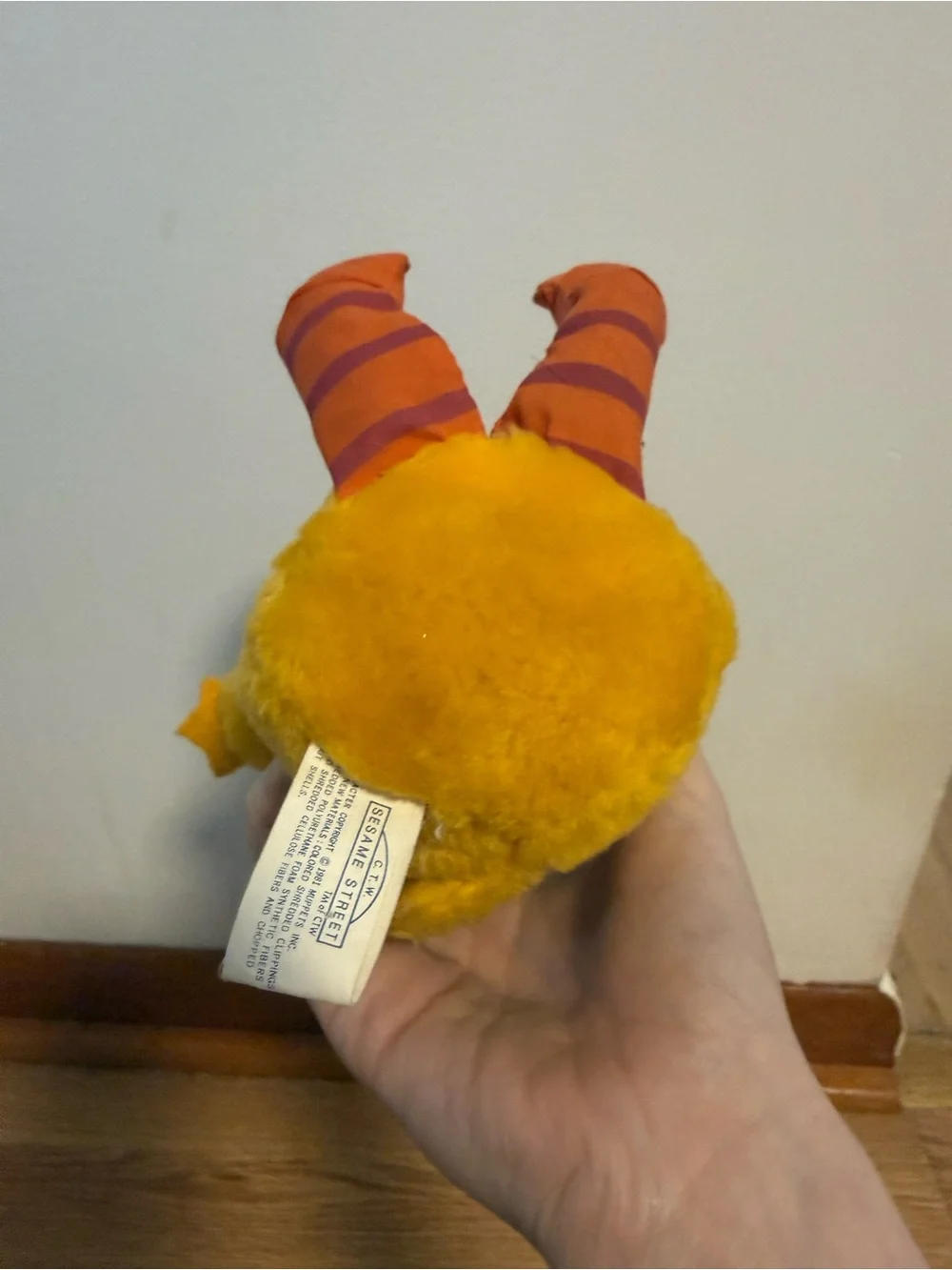 Vintage 1981 Sesame Street Big Bird 9” Knickerbocker Plush Toy